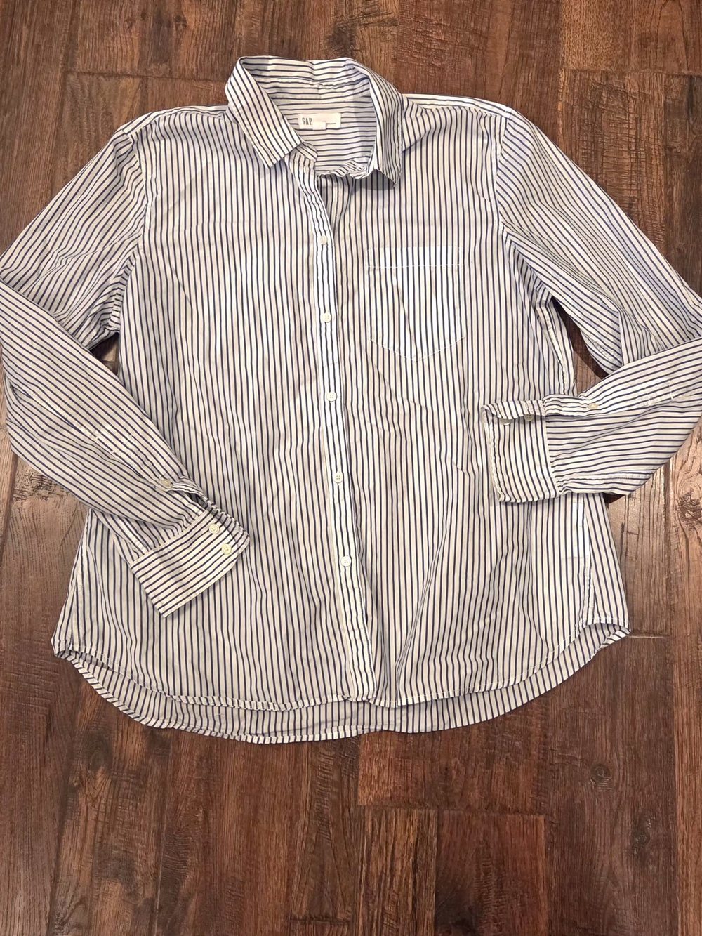 GAP Fitted Boyfriend Shirt Button-up Long Sleeve Womens XL Blue And White Stripe